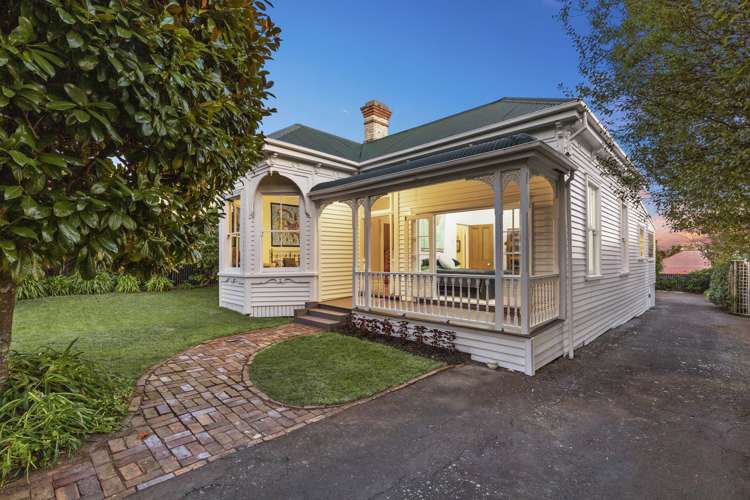 5 Ewen Alison Avenue Devonport_20