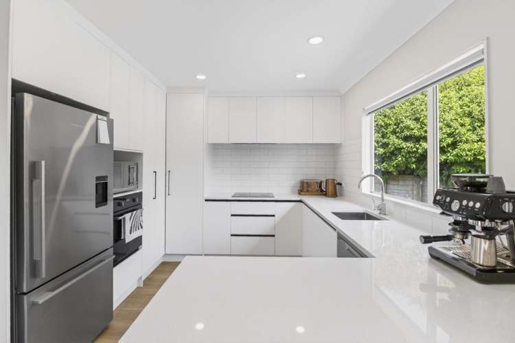 20 Cartmel Avenue 11410_8