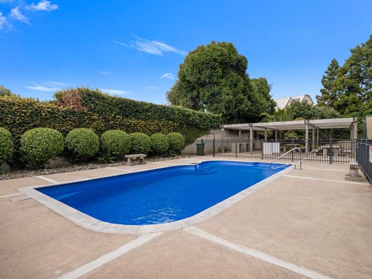 30/8 Thompson Park Road Mount Wellington_13