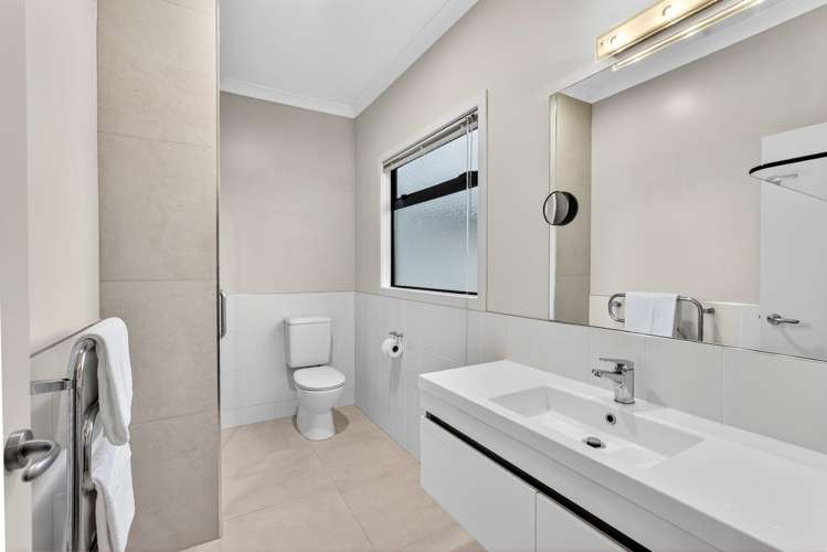 21 Brooklands Drive Havelock North_8