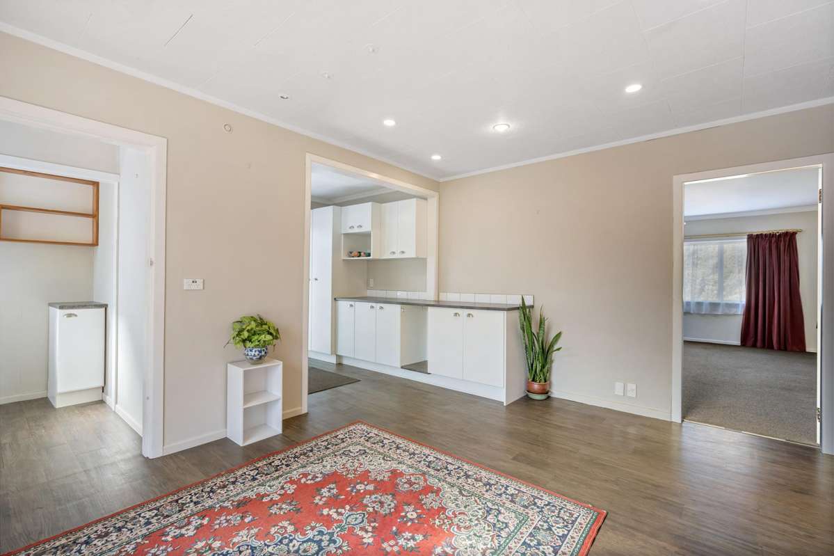 7 Montgomery Avenue_2