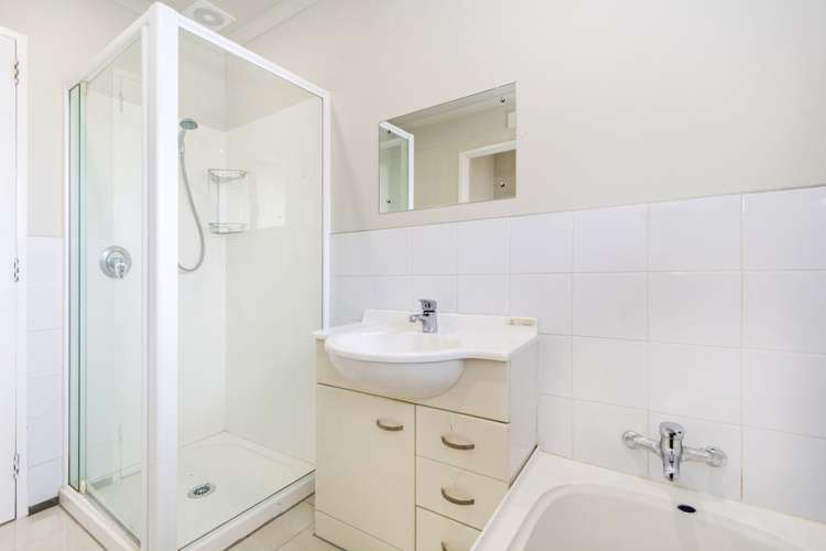 2/204b Estuary Road South New Brighton_6