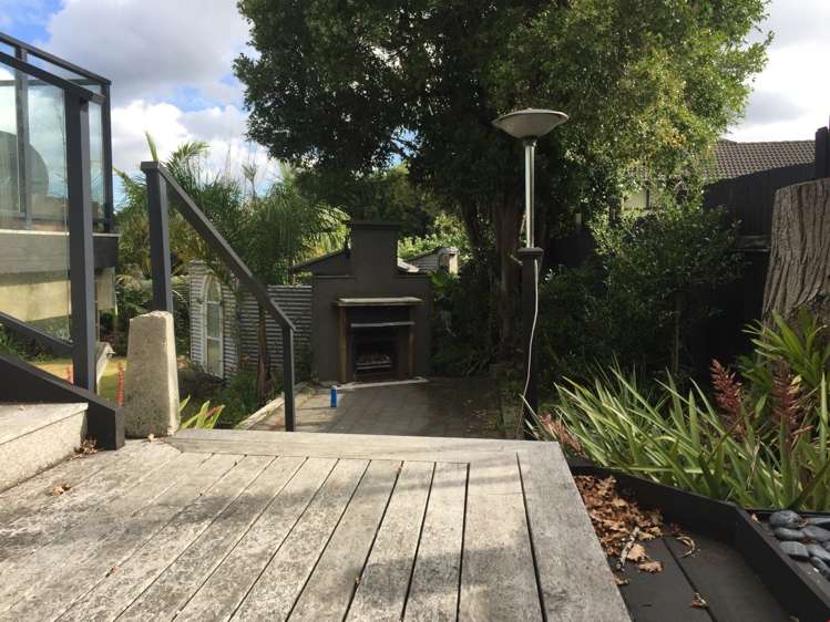 47 School Road Te Atatu South_17