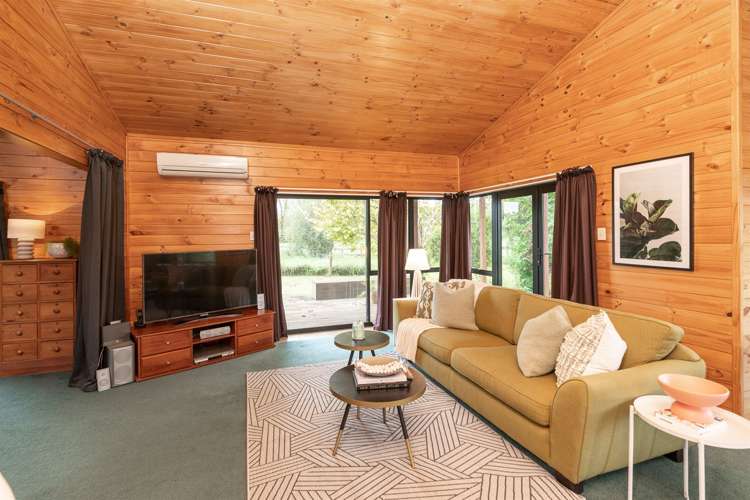 162 Houchens Road Glenview_7