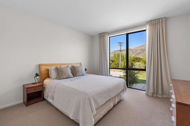 163 Lismore Street Wanaka_26