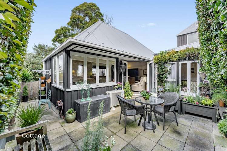8 Loch Street Remuera_34