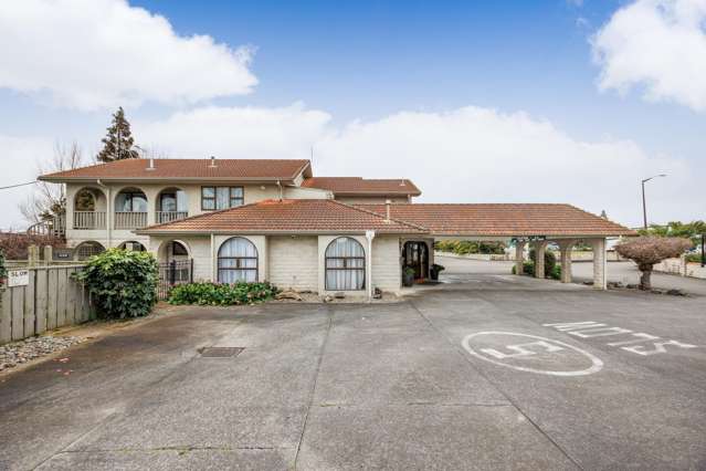 J/665 Pioneer Highway Highbury_3