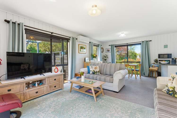 86 Peakes Road Springvale_9