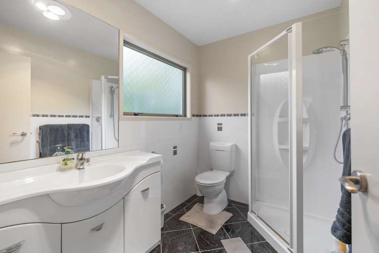 1/23 Mere Road Taupo_11