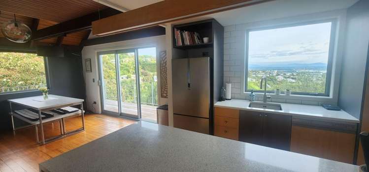 2/146 Soleares Avenue Mount Pleasant_16