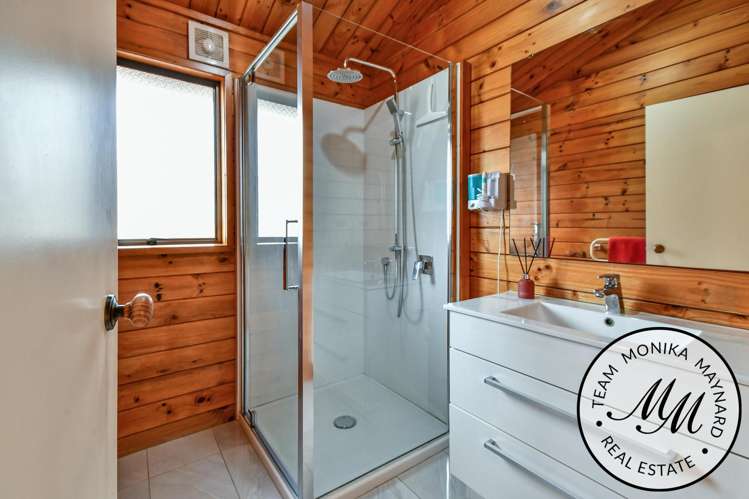 7 Hakea Place Totara Heights_21