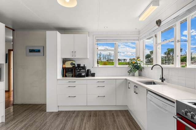 581 Lawrence Road Kaiwaka_4