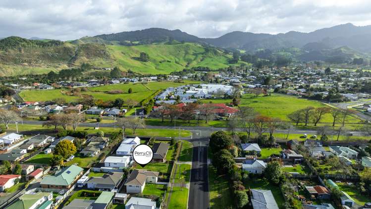 8 Wrigley Street Waihi_15