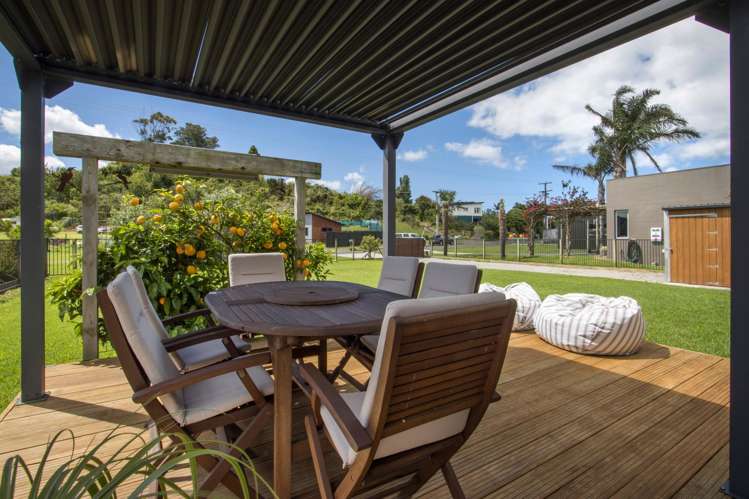 73 Athenree Road Athenree_18