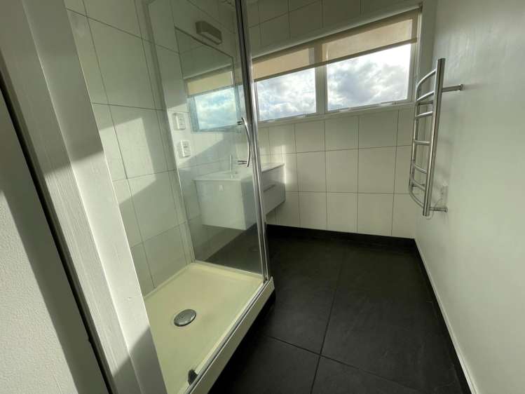 4/160 Kepa Road Orakei_7