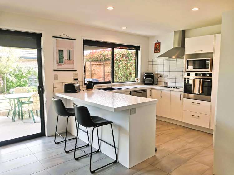 16 Roto View One Tree Point_4