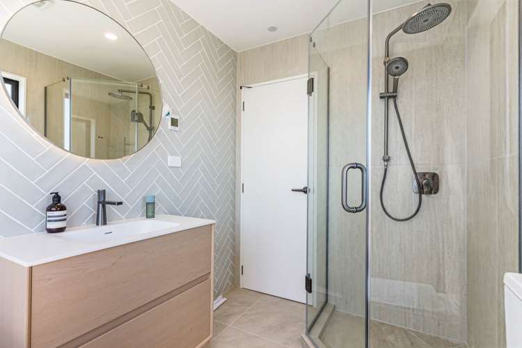 7 Maryland Street Pt Chevalier_14