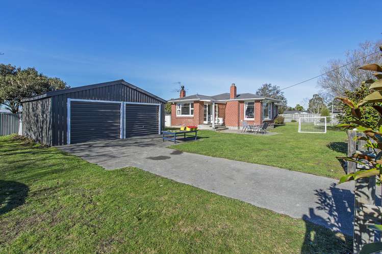 56 North Terrace Darfield_16