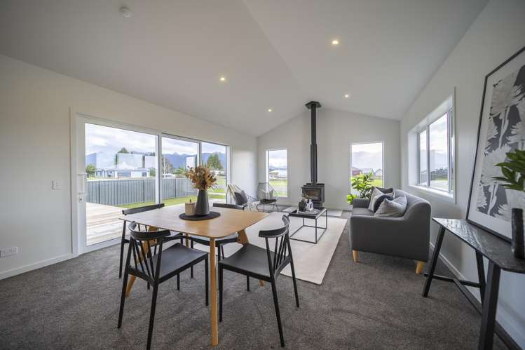 78 Tukare Loop Te Anau_7