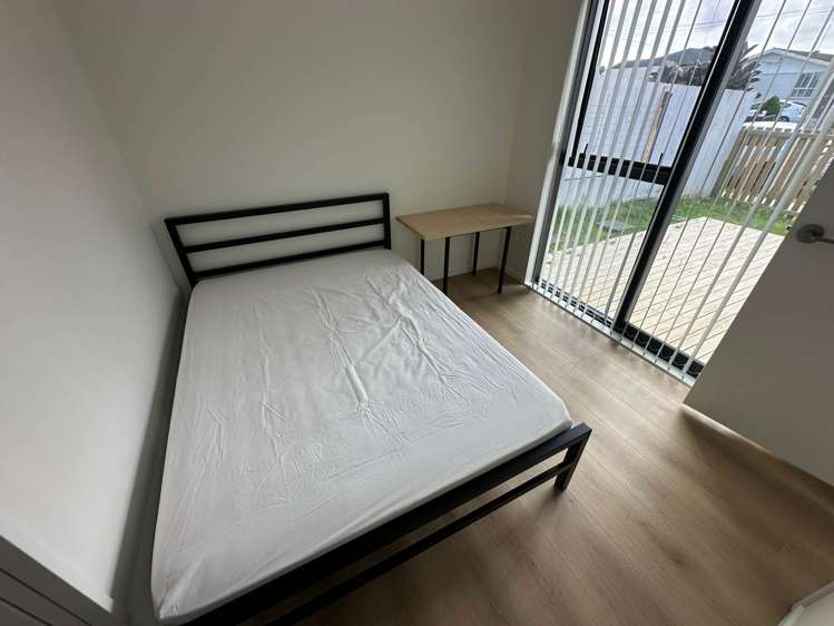 8A Gardiner Grove Mangere East_13