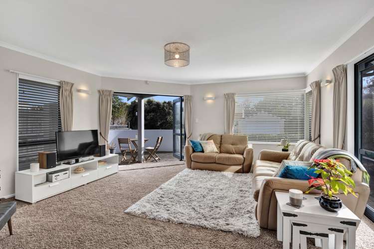 2 Kawaroa Close New Plymouth Central_5