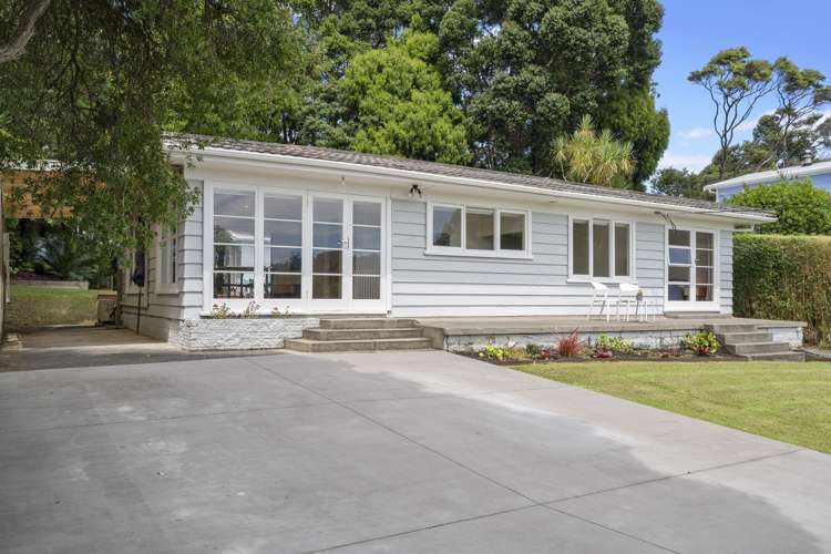 794 West Coast Road Oratia_19