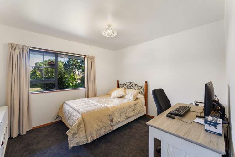 44 Seadown Crescent Amberley_14