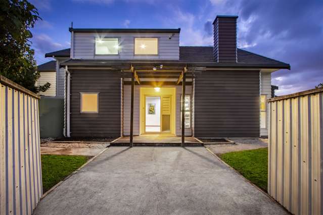 72 Sherwood Avenue Te Atatu South_1