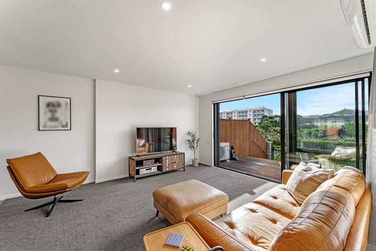 54 Arran Point Parade Orewa_8