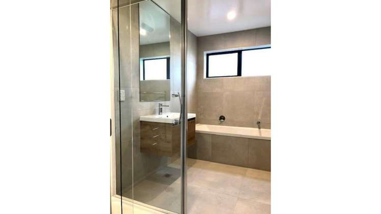 21 Whimbrel Road Flat Bush_9