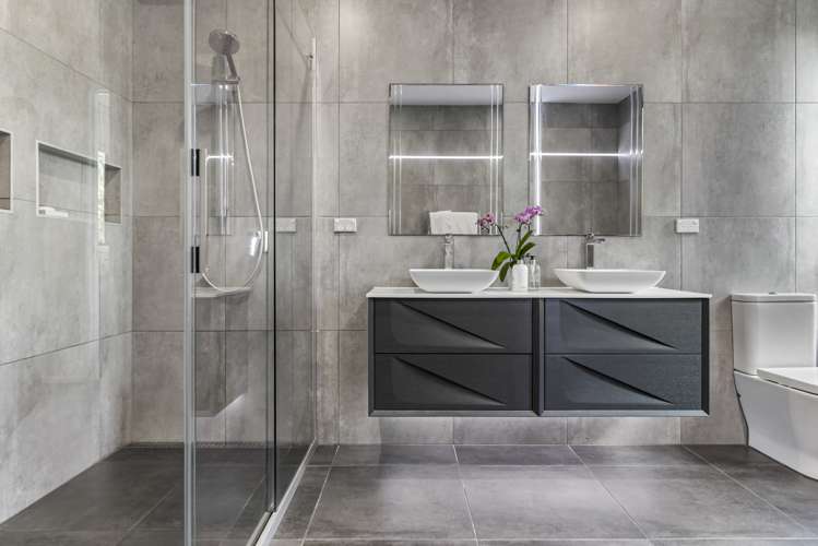 62 Shelter Drive Greenhithe_30