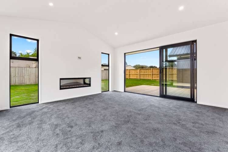 8 Patty Lane Patumahoe_7