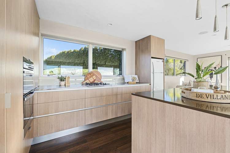 1089 Plymouth Road Koru_7