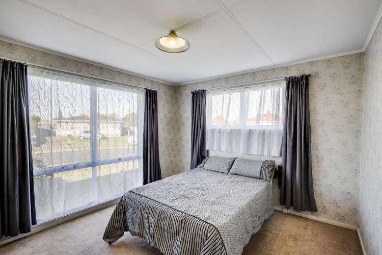 4 Lyttelton Crescent Tamatea_11