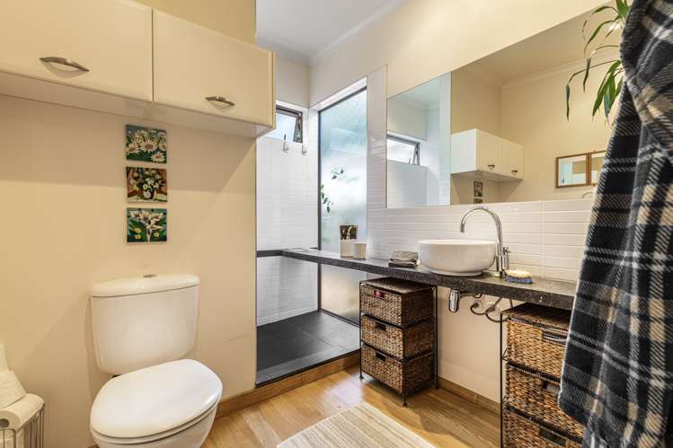 4 Short Street Surfdale_13