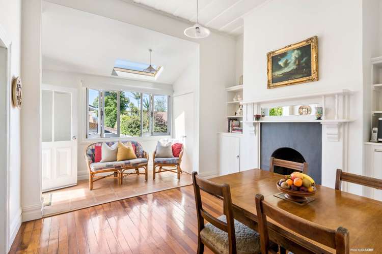 9 Miro Road Greenlane_5