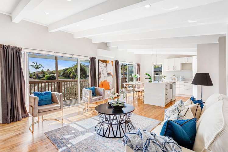 686a Whangaparaoa Road_5