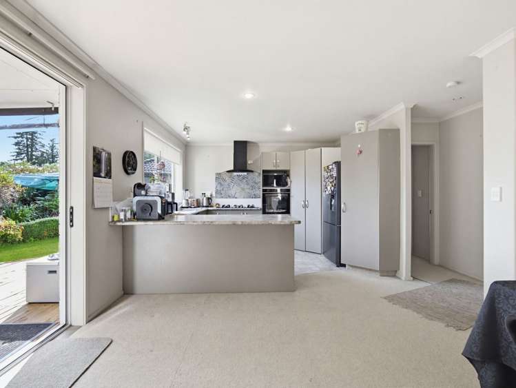 19 Riverholm Drive Mangakakahi_4