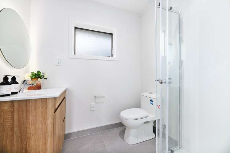 1/1 Flagstaff Place Massey_11