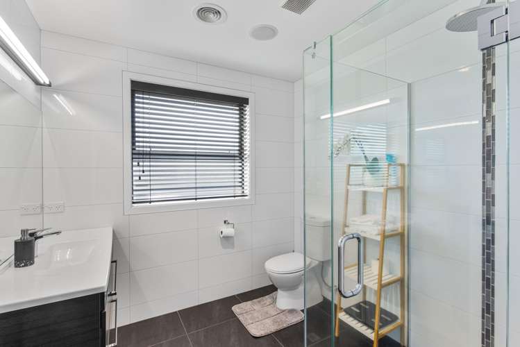 47 San Priamo Place Paraparaumu Beach_21