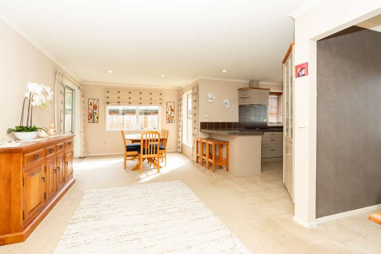 24 Mickelson Avenue Rototuna_8