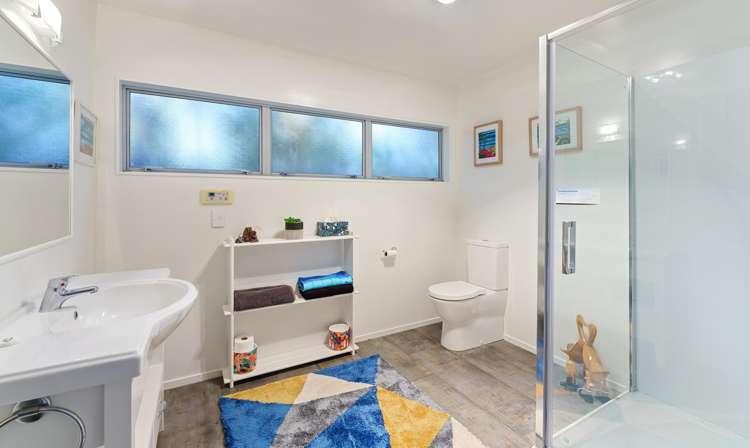 82 Te Moana Road Waikanae Beach_12