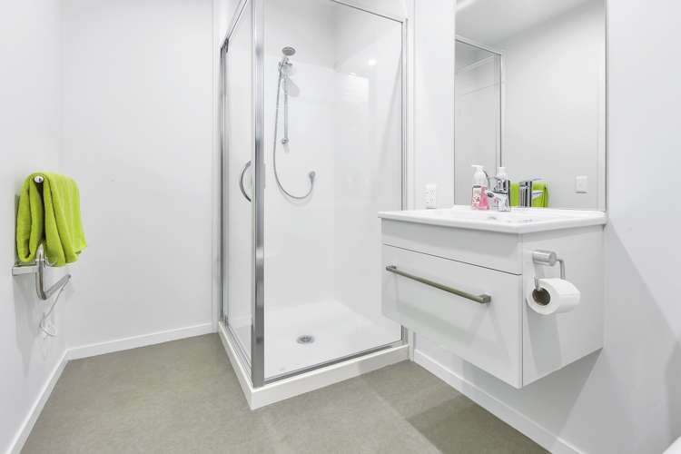 1110/20 Mccrae Way New Lynn_17