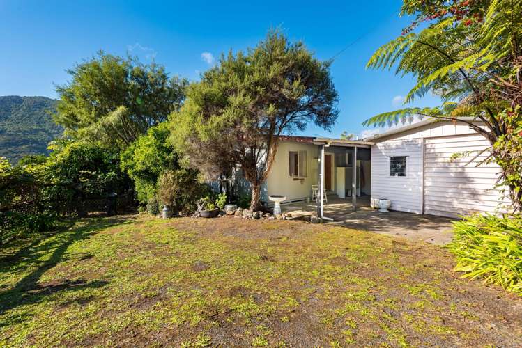 683 Queen Charlotte Drive Havelock_16