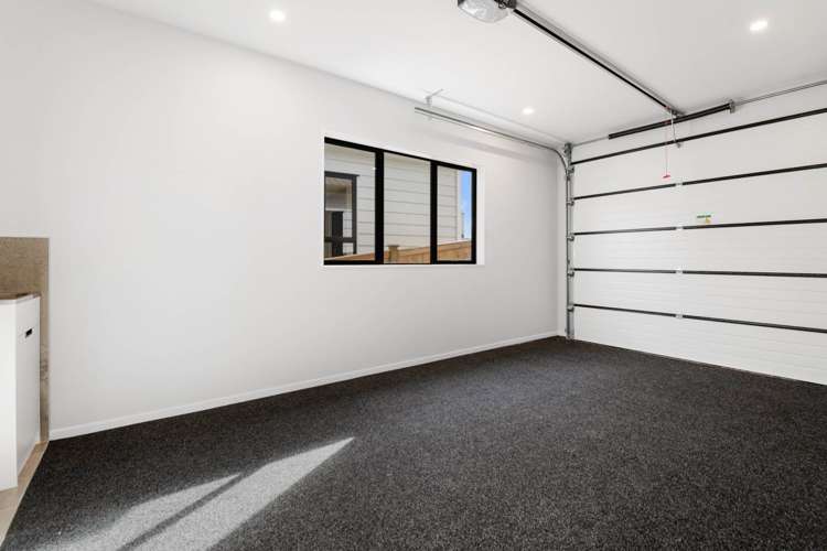 73 Tributary Parade Drury_10