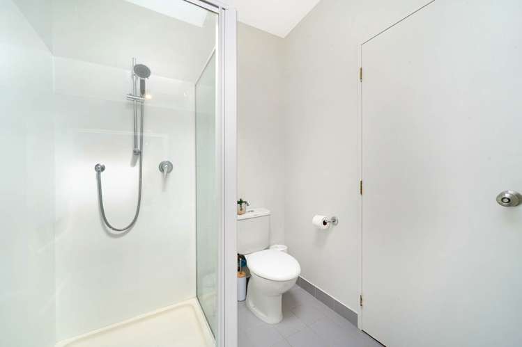 10/852 Mount Eden Road Three Kings_11