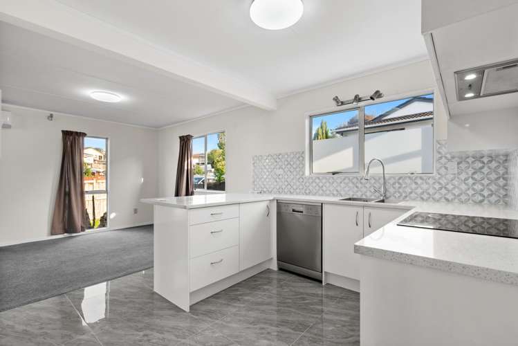 23 Everglade Drive Goodwood Heights_9