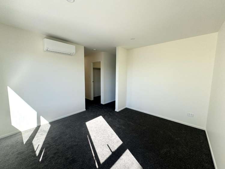 8a Gorrie Ave 1662_22
