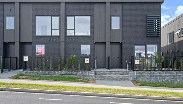 BRAND NEW 2 BEDROOM HOME IN PRIME LOCATION