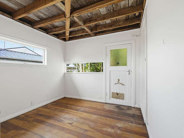 14 Helmore Street Whanganui East_18